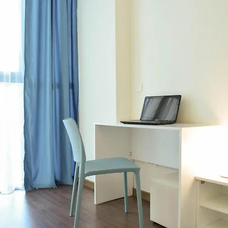 Urban Vibe Apartment