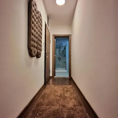 Urban Vibe * Skopje